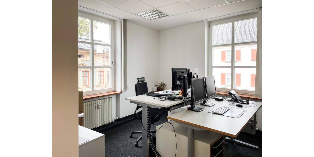 Gewerbeobjekt Rosenheim Innenstadt - 2.150&euro; | Angebot:26359813