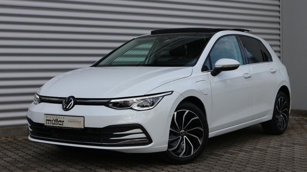 VW Golf 21.880 km 24.830 &euro; Delitzsch 04509