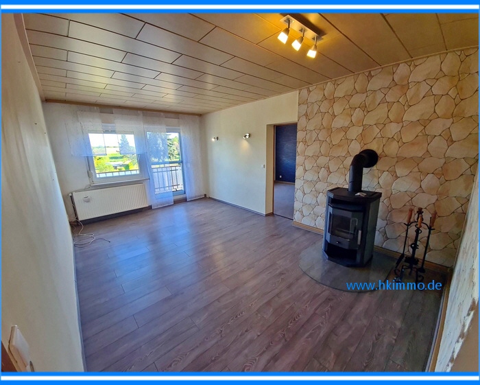 Eigentumswohnung mit Balkon in Reppichau - 4 Zimmer Küche Bad - mit Einbauküche - 4- Reppichau Reppichau | Angebot:26386424
