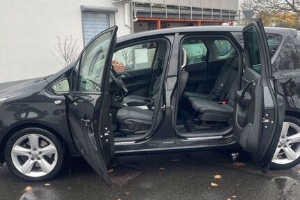Opel Meriva 61.000 km 8.800 € Flörsheim 65439