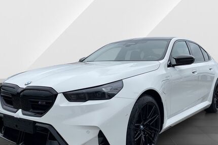 BMW M5 1.900 km 135.900 € Bielefeld 33719
