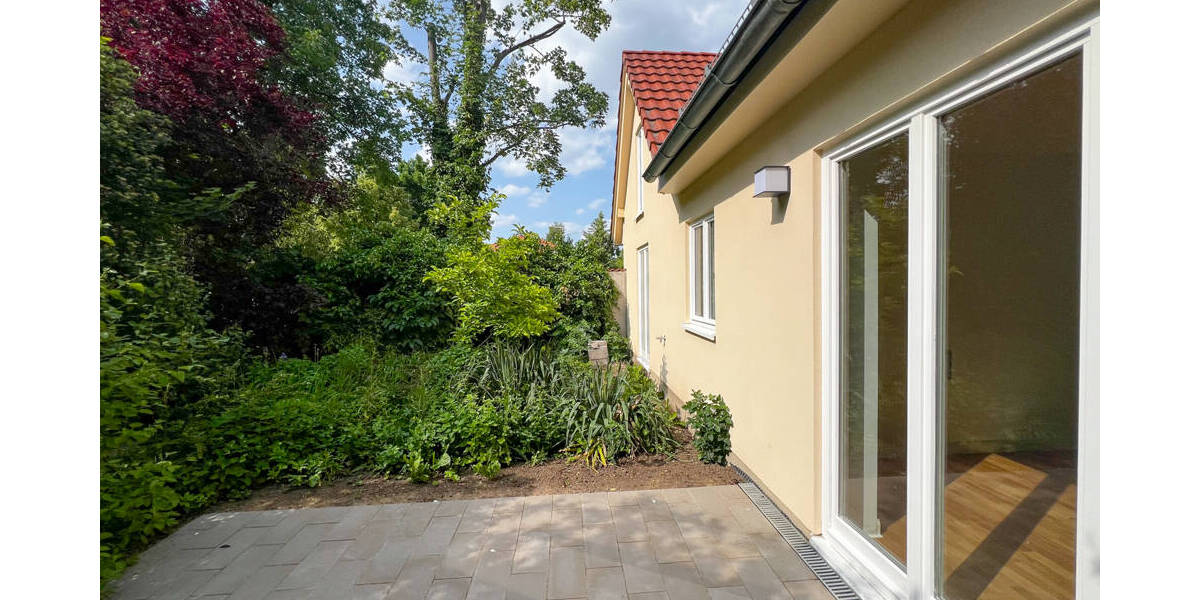 Zwei stilvoll modernisierte & bezugsbereite Eigentumswohnungen in separatem Wohnhaus 4 zimmer