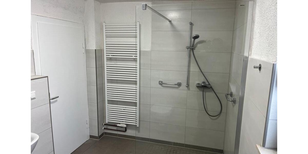 Einfamilienhaus Braunfels - 7 Zimmer, 140 m&sup2;, 1.000&euro; | Angebot:25088036