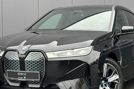 BMW iX 83.476 km 39.990 &euro; Gronau 48599