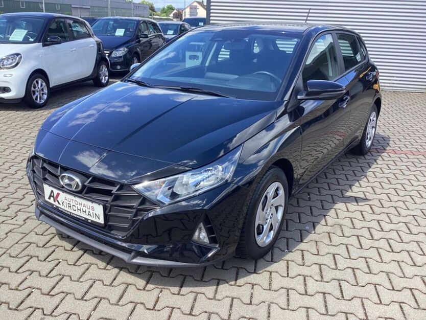 i20