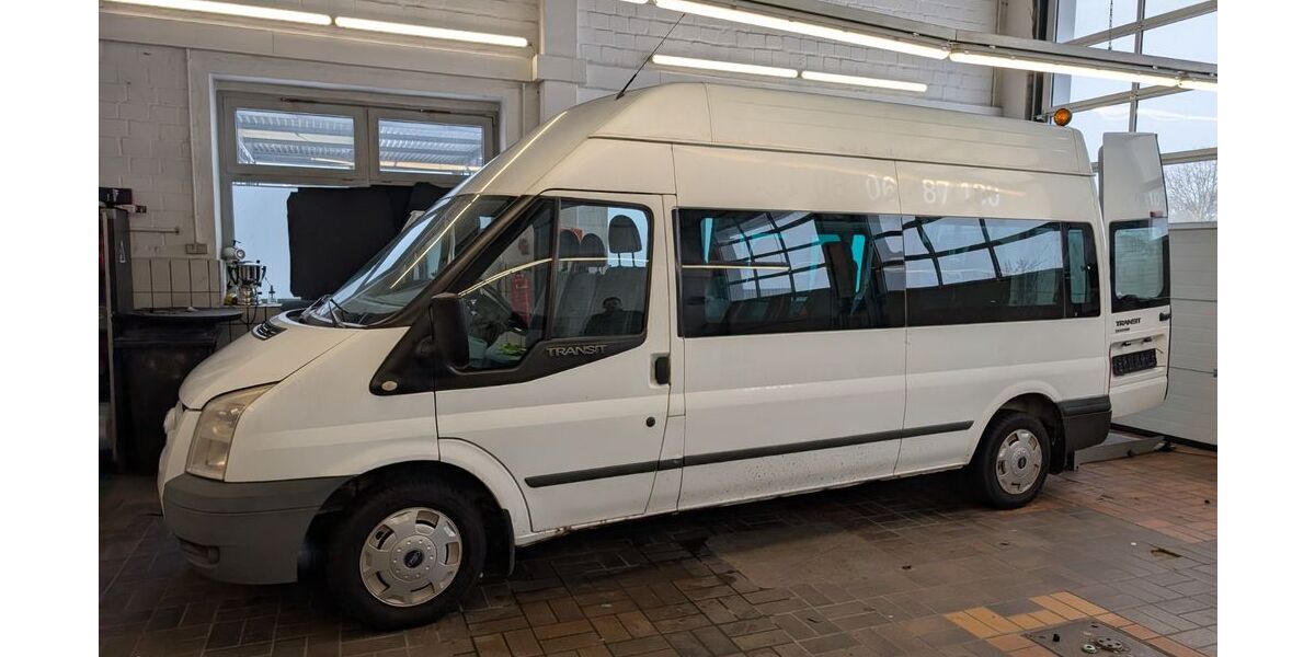 Ford Transit 240.084 km 7.950 &euro; Achim-Bierden 28832