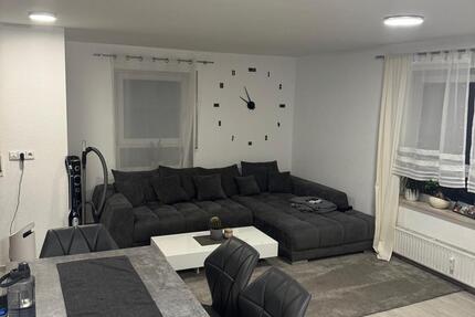 Sehr schöne 3-Zimmer-Wohnung mit Balkon & TG-Stellplatz 3 zimmer