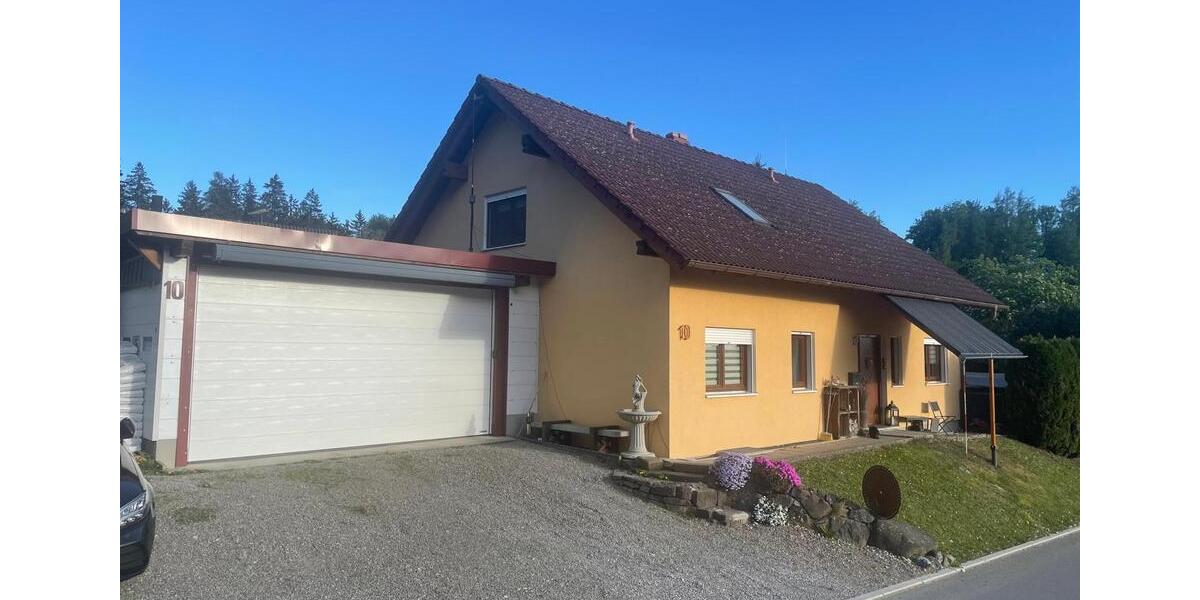 Einfamilienhaus Frickingen - 8 Zimmer, 205 m&sup2;, 750.000&euro; | Angebot:26414802