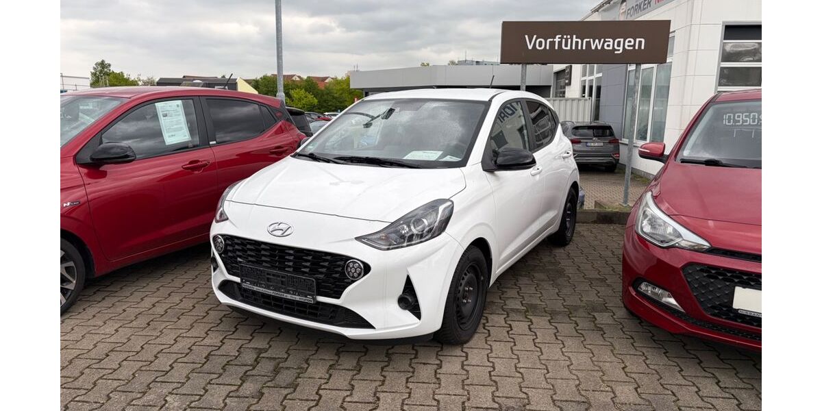 Hyundai i10 36.495 km 14.350 &euro; Pirna bei Dresden 01796