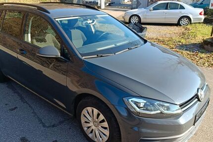 VW Golf 104.200 km 10.500 &euro; Zell a.H. 77736