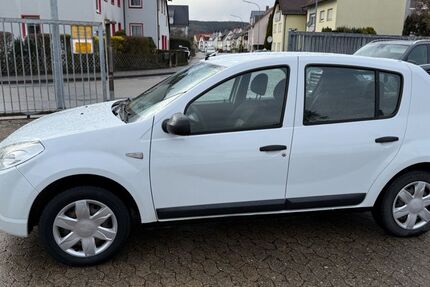 Dacia Sandero 236.000 km 1.299 &euro; Forchheim 91301