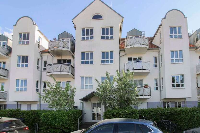 Wohnung zum Kaufen in Leipzig 180.000 € 72 m²