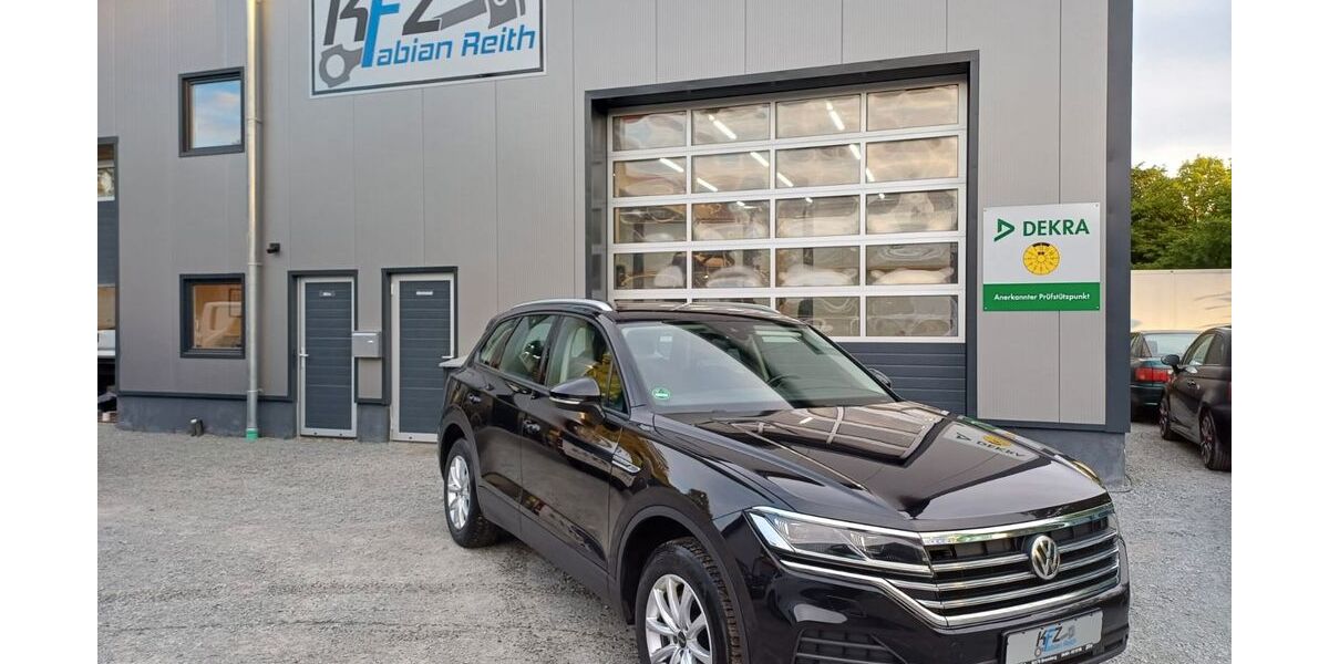 VW Touareg 233.800 km 22.300 &euro; Brennberg 93179