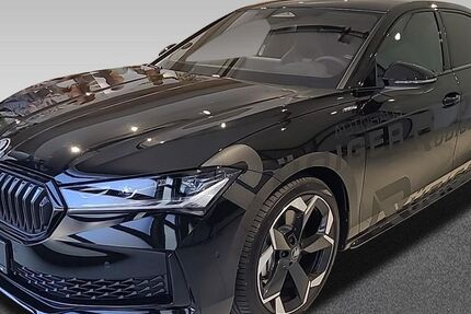 Skoda Superb 2.501 km 55.990 &euro; Dresden 01067