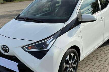 Toyota Aygo 35.000 km 12.999 &euro; Niederkassel, Stadt 53859
