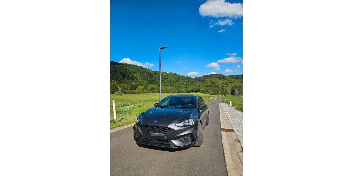 Ford Focus 95.000 km 13.500 &euro; Arzbach 56337