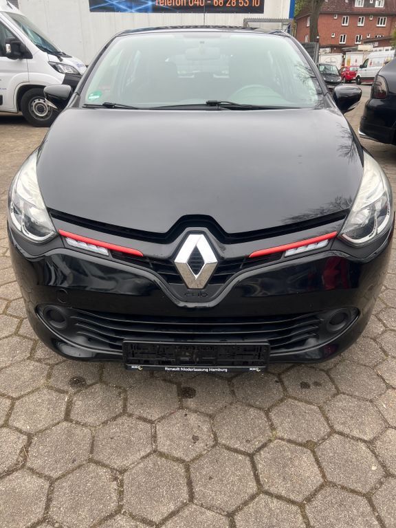Renault Clio 55.086 km 7.600 € Hamburg 22043
