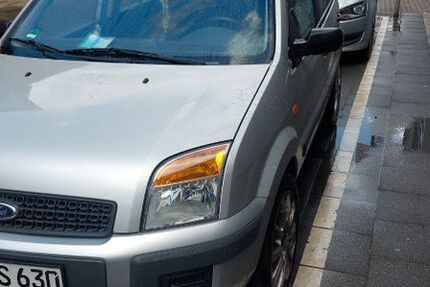 Ford Fusion 153.450 km 2.150 &euro; Frechen 50226