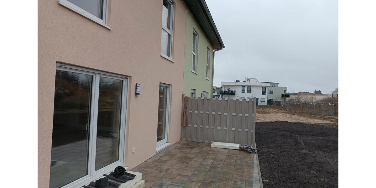 Doppelhaushälfte Königs Wusterhausen Kablow - 5.5 Zimmer, 135 m&sup2;, 1.940&euro; | Angebot:26301720