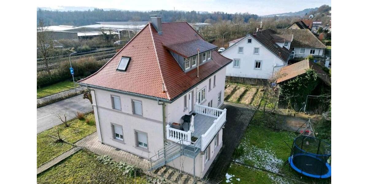 Mehrfamilienhaus, Wohnhaus Murg - 8 Zimmer, 180 m&sup2;, 650.000&euro; | Angebot:26035058