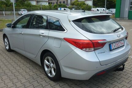 Hyundai i40 330.000 km 3.999 &euro; Essen 45144
