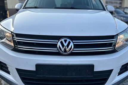 VW Tiguan 140.000 km 6.500 &euro; Gerolzhofen 97447