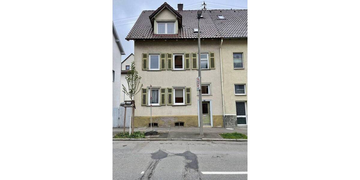 Doppelhaushälfte Villingen-Schwenningen Schwenningen - 8 Zimmer, 180 m&sup2;, 375.000&euro; | Angebot:26877563