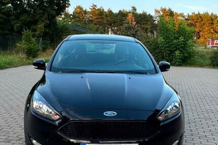 Ford Focus 124.000 km 6.999 &euro; Hoyerswerda 02977