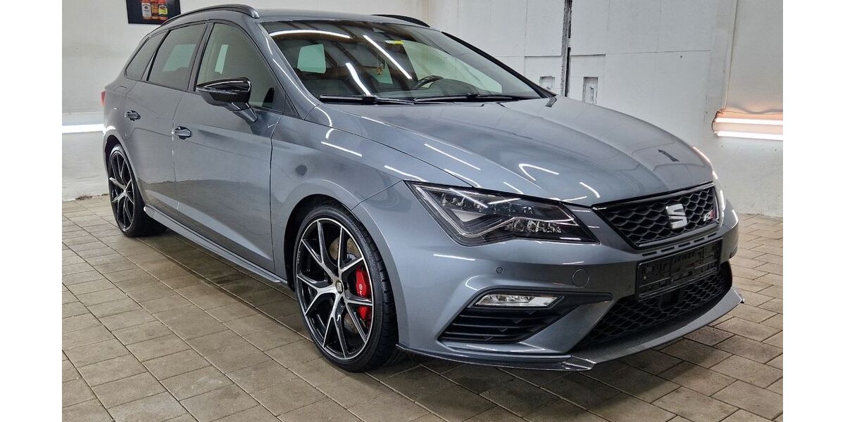 Seat Leon 152.000 km 25.900 &euro; Lehrberg 91611