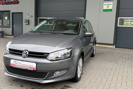VW Polo 30.000 km 8.690 &euro; Finnentrop 57413