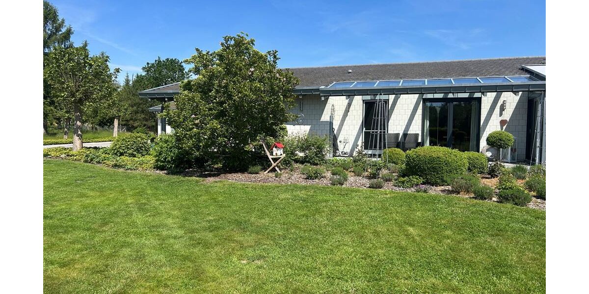 Wohntraum in naturnaher Alleinlage, mit 2 ha Grünland, in direkter Flusslage - Villa Steyerberg | Angebot:27116831