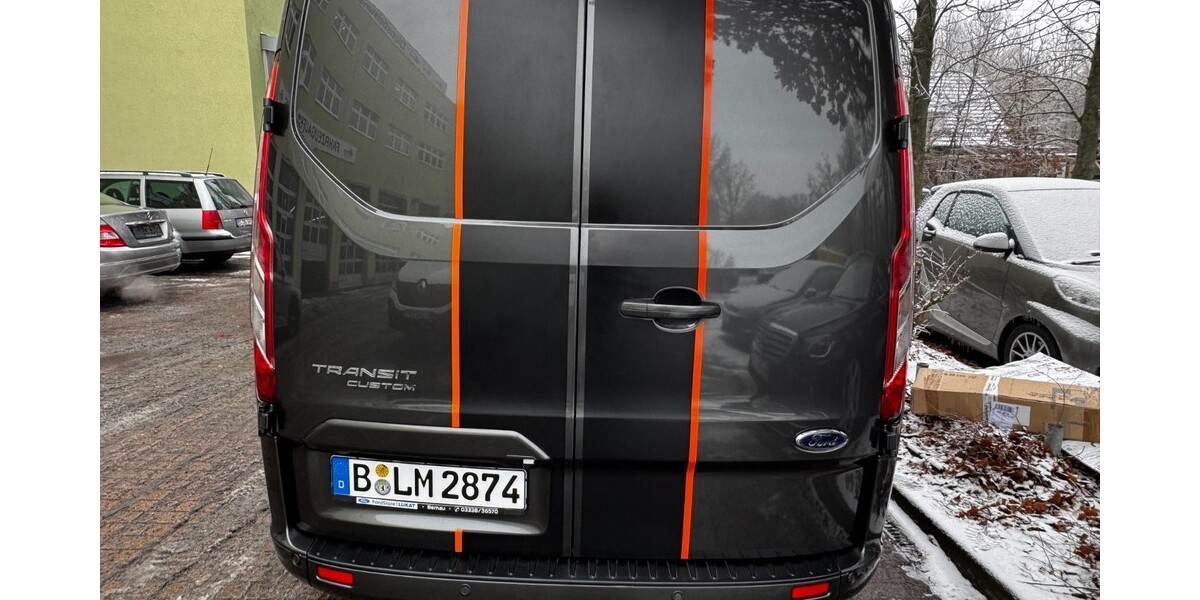 Ford Transit Custom Bus 157.651 km 22.990 &euro; Berlin 10178