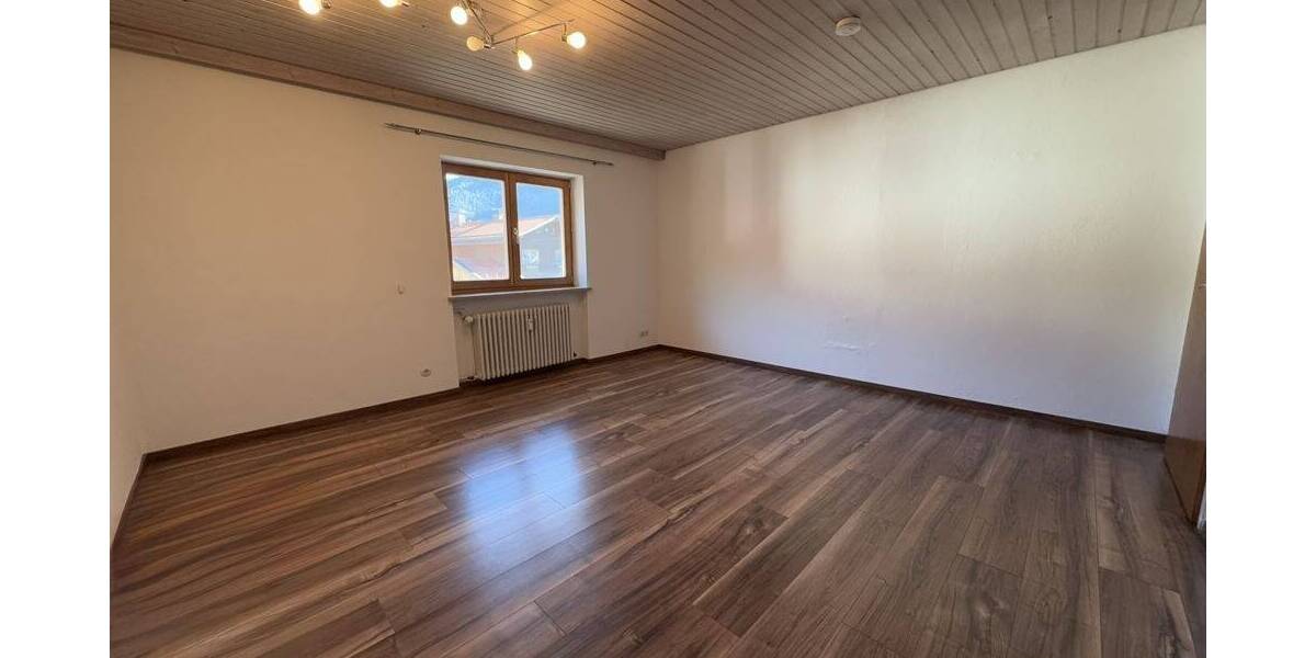 Wohnen mit Aussicht - Helle 3-Zimmer-Wohnung mit Blick auf die Brecherspitze 3 zimmer