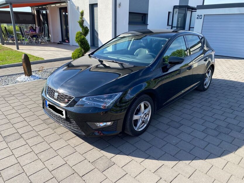 Seat Leon 109.900 km 11.999 € Irlahüll 85110