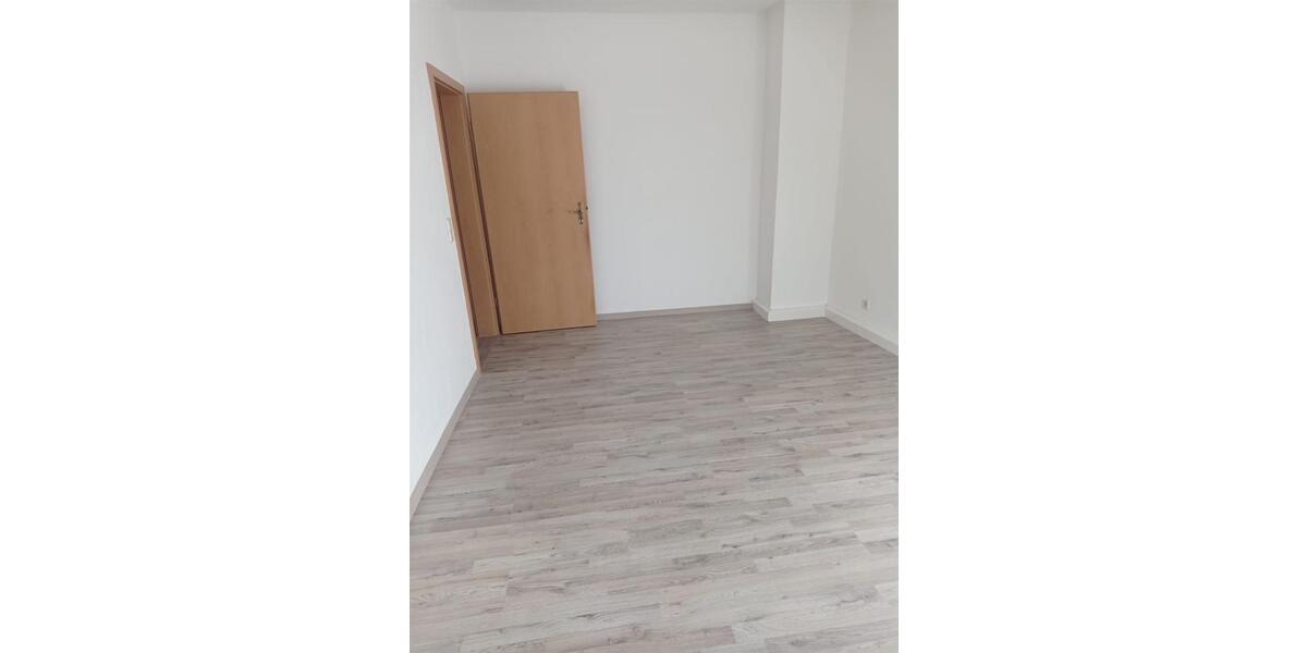 Etagenwohnung Aue-Bad Schlema Bad Schlema - 3 Zimmer, 70 m&sup2;, 349&euro; | Angebot:26267946