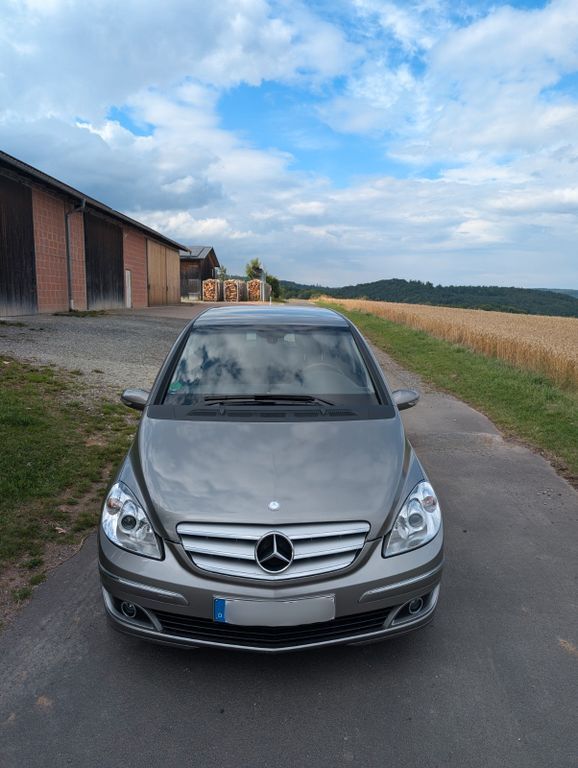 B 200