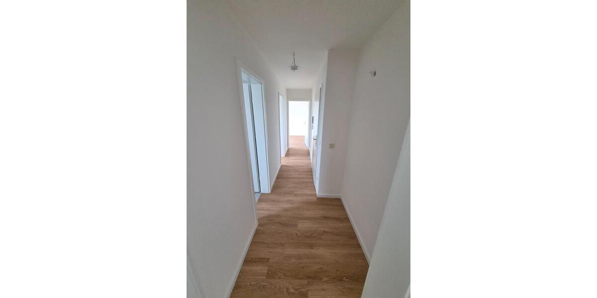 Etagenwohnung Dessau-Roßlau Dessau - 3 Zimmer, 68 m&sup2;, 145.000&euro; | Angebot:27234727