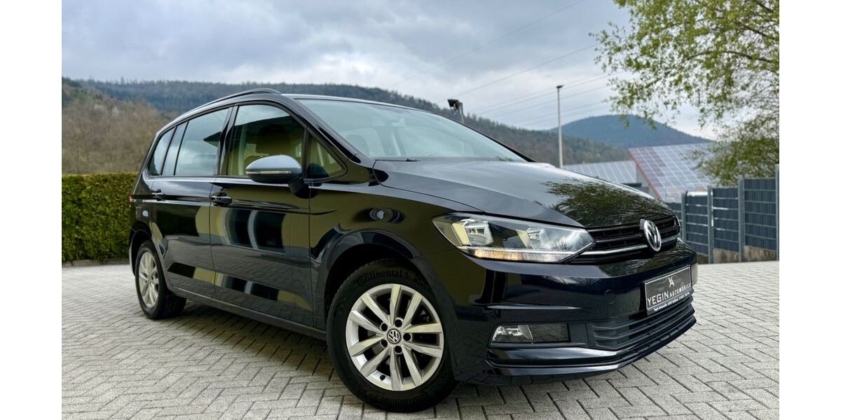 VW Touran 113.230 km 13.990 &euro; Weilbach 63937
