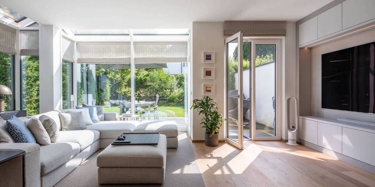 LIEBEVOLL | Möblierte Doppelhaushälfte in ruhiger und zentraler Lage 6 zimmer