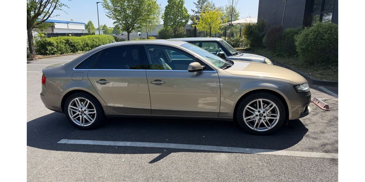 Audi A4 219.000 km 6.000 &euro; Troisdorf 53840