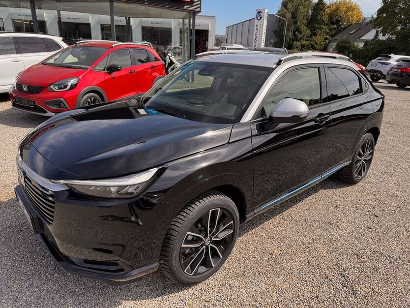 HR-V