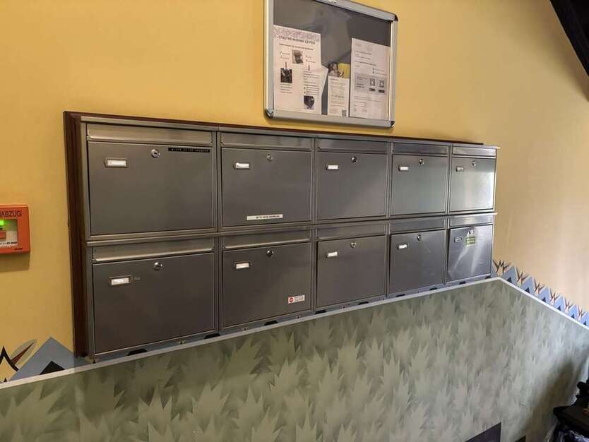 Solides 1 - Zimmer Appartement als Kapitalanlage im Denkmal - MFH 1 zimmer