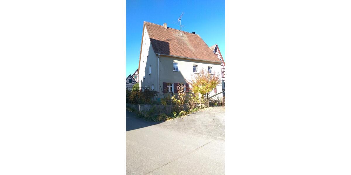 Einfamilienhaus Hersbruck - 5 Zimmer, 180 m&sup2;, 215.000&euro; | Angebot:26803615