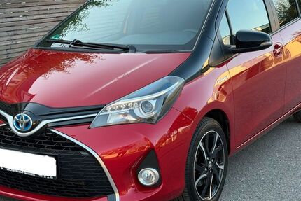 Toyota Yaris 66.968 km 12.800 &euro; München 81476