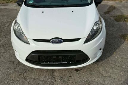 Ford Fiesta 170.000 km 2.600 &euro; München 81939