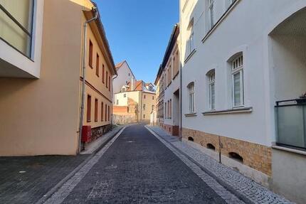 zentrumsnahes Wohnen - geräumige 1-Raum-Dachgeschoss-Wohnung 1 zimmer