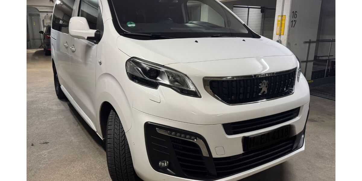 Peugeot Traveller 98.000 km 28.900 € München 81667