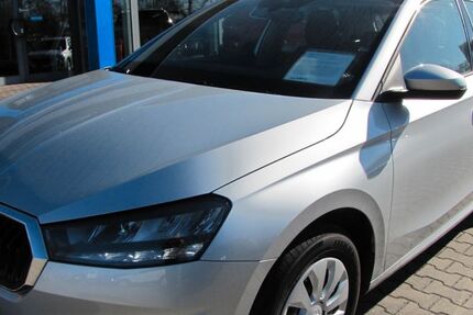 Skoda Fabia 17.250 km 18.490 &euro; Altenburg 04600
