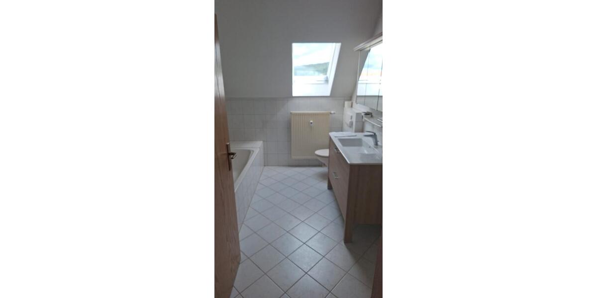 Etagenwohnung Itzgrund - 3 Zimmer, 78 m&sup2;, 170.000&euro; | Angebot:26857173