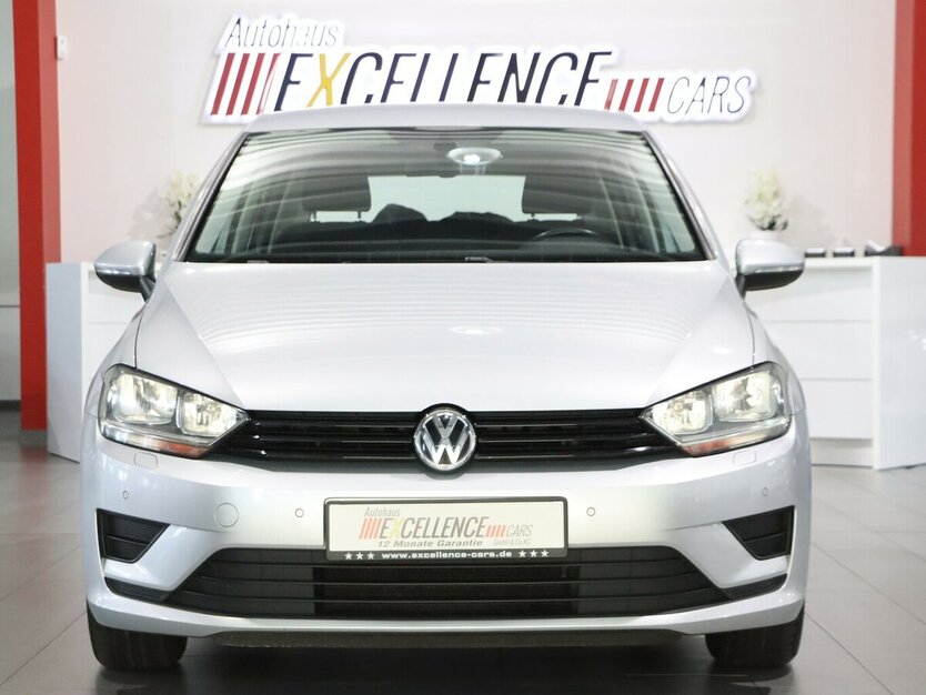 VW Golf Sportsvan 1.2 TSI / 2-ZONEN-KLIMAAUTOMATIK 120.000 km 8.777 € Hamm 59077